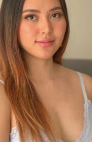 Denizli bayan escort ile nevresimlerin arasında saklı tutku
